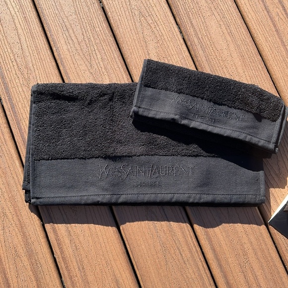 Yes SaintLaurent Beaute Towel set - Picture 3 of 4